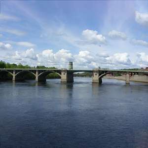 Basiliere Bridge Photo of Basiliere Bridge in Haverhill, Massachusetts