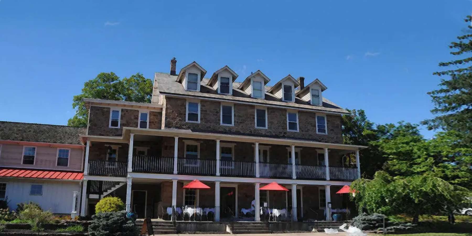Photo of Pittstown Inn in Pittstown, New Jersey Photo of Pittstown Inn in Pittstown, New Jersey