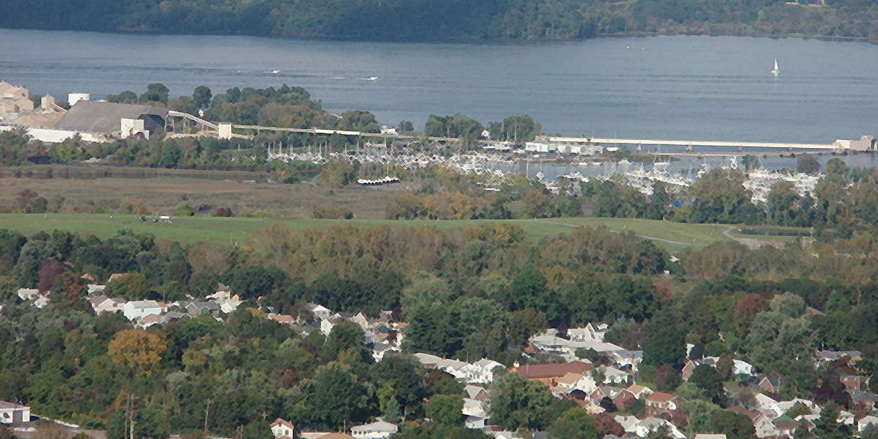 Photo of Haverstraw Marina in West Haverstraw, New York Photo of Haverstraw Marina in West Haverstraw, New York