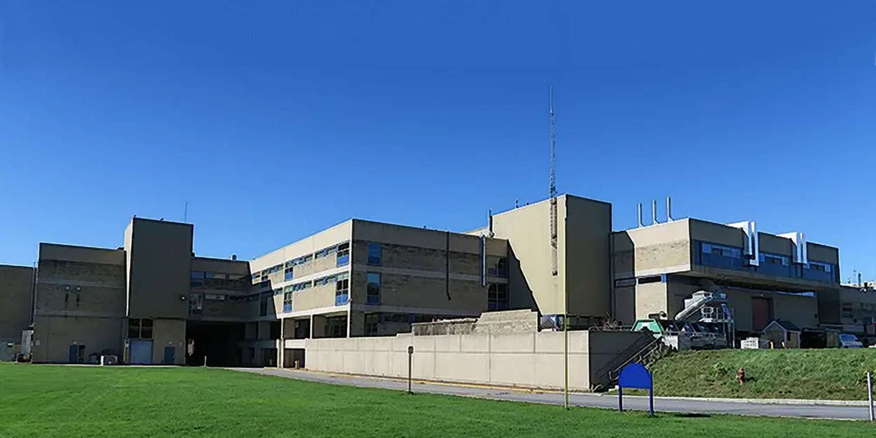 Photo of Greater Lowell Technical High School in Tyngsboro, Massachusetts Photo of Greater Lowell Technical High School in Tyngsboro, Massachusetts