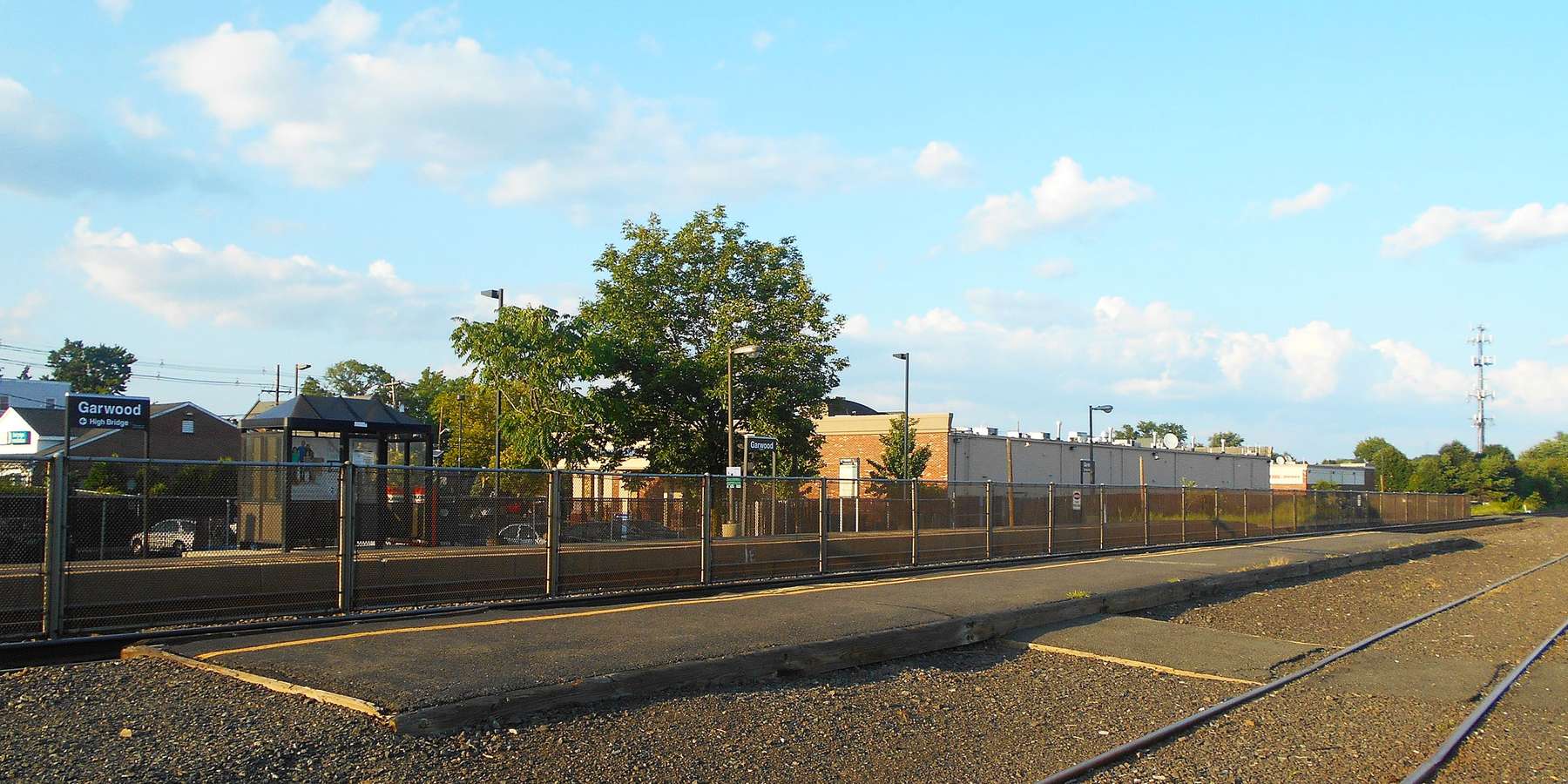 Photo of a Transit Station in Garwood, New Jersey Photo of a Transit Station in Garwood, New Jersey