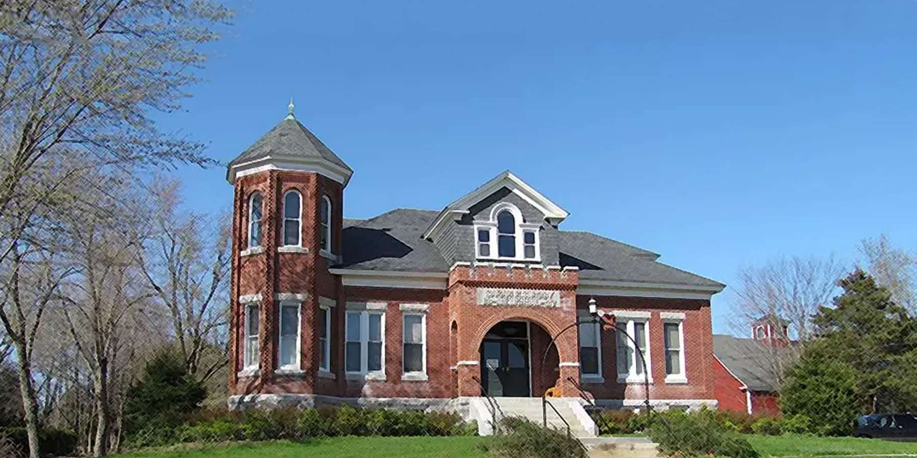 Photo of Town Hall in Dunstable, Massachusetts Photo of Town Hall in Dunstable, Massachusetts