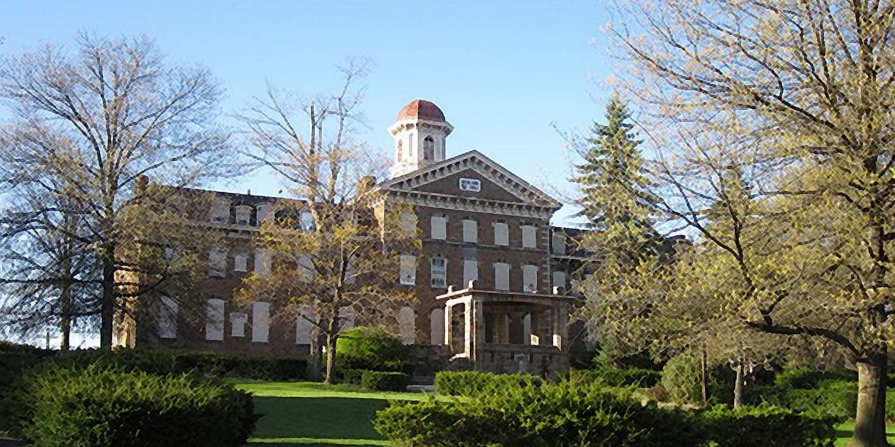 Photo of a Building in Hollidaysburg, Pennsylvania Photo of a Building in Hollidaysburg, Pennsylvania
