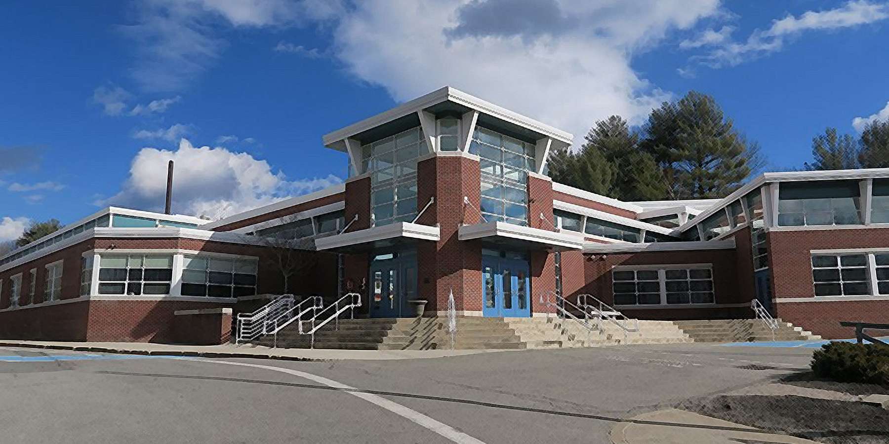 Photo of Georgetown High School in Georgetown, Massachusetts Photo of Georgetown High School in Georgetown, Massachusetts