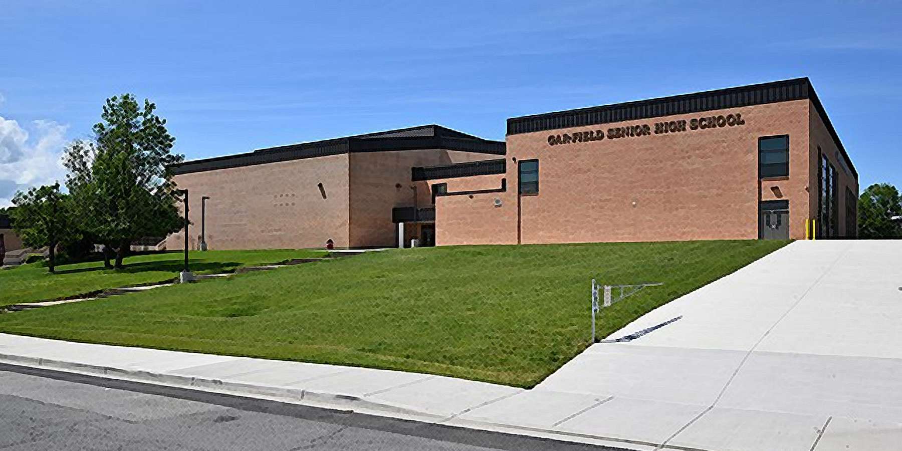 Photo of Garfield High School in Smoketown, Pennsylvania Photo of Garfield High School in Smoketown, Pennsylvania