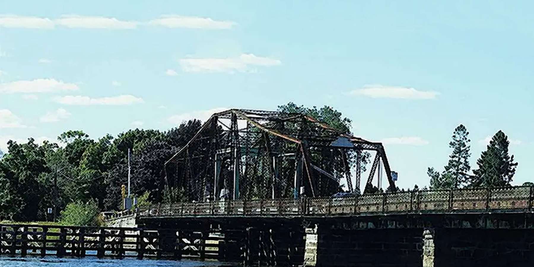 Photo of Berkeley Dighton Bridge in North Dighton, Massachusetts Photo of Berkeley Dighton Bridge in North Dighton, Massachusetts