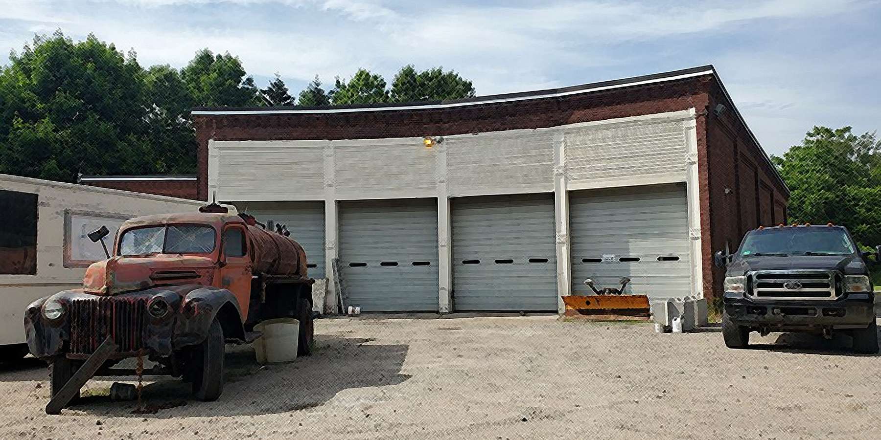 Photo of the Former Wrentham Branch Roundhouse in Plainville, Massachusetts Photo of the Former Wrentham Branch Roundhouse in Plainville, Massachusetts