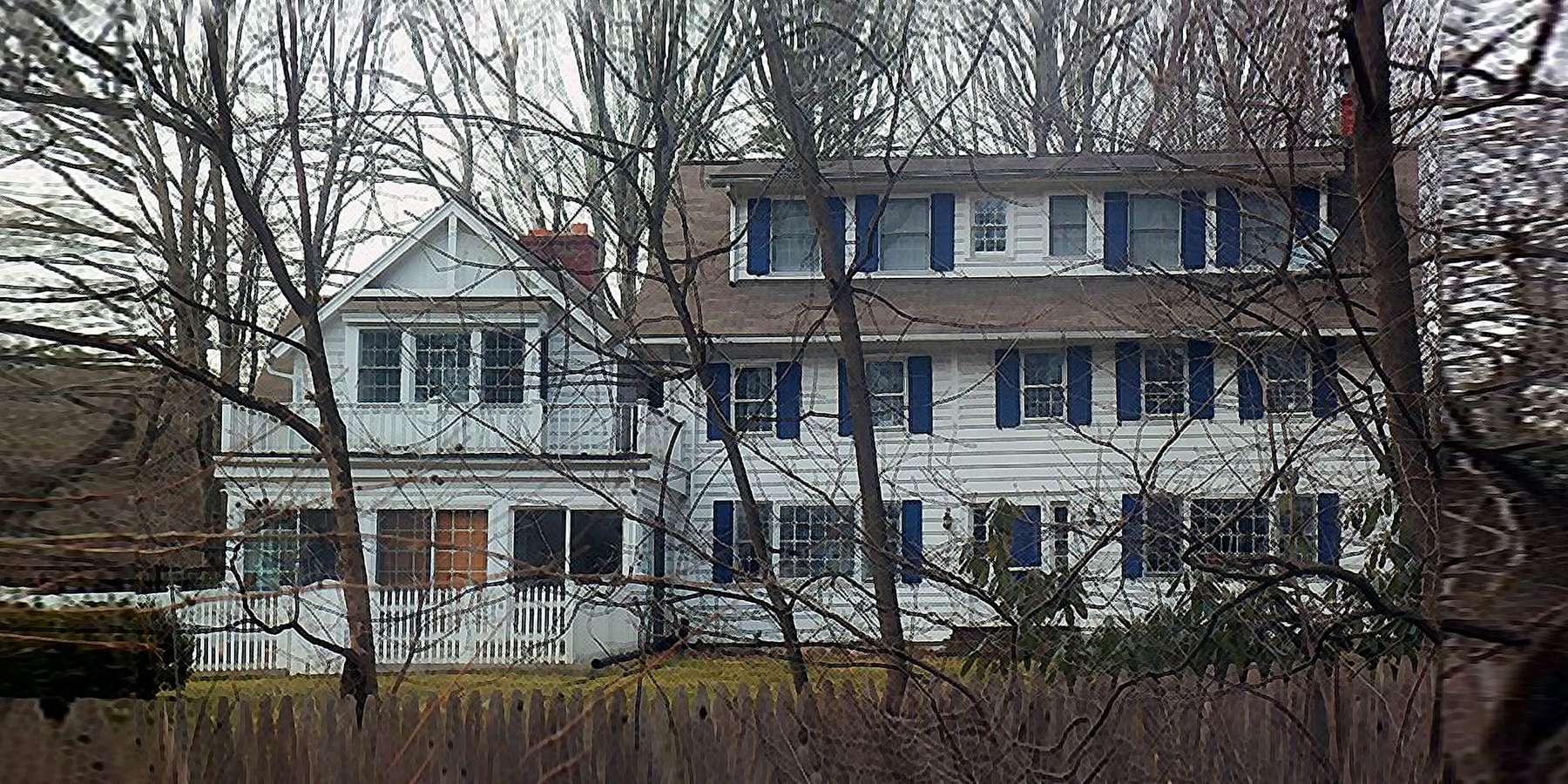Photo of Sutton & Reynolds Farmhouse in Chappaqua, New York Photo of Sutton & Reynolds Farmhouse in Chappaqua, New York