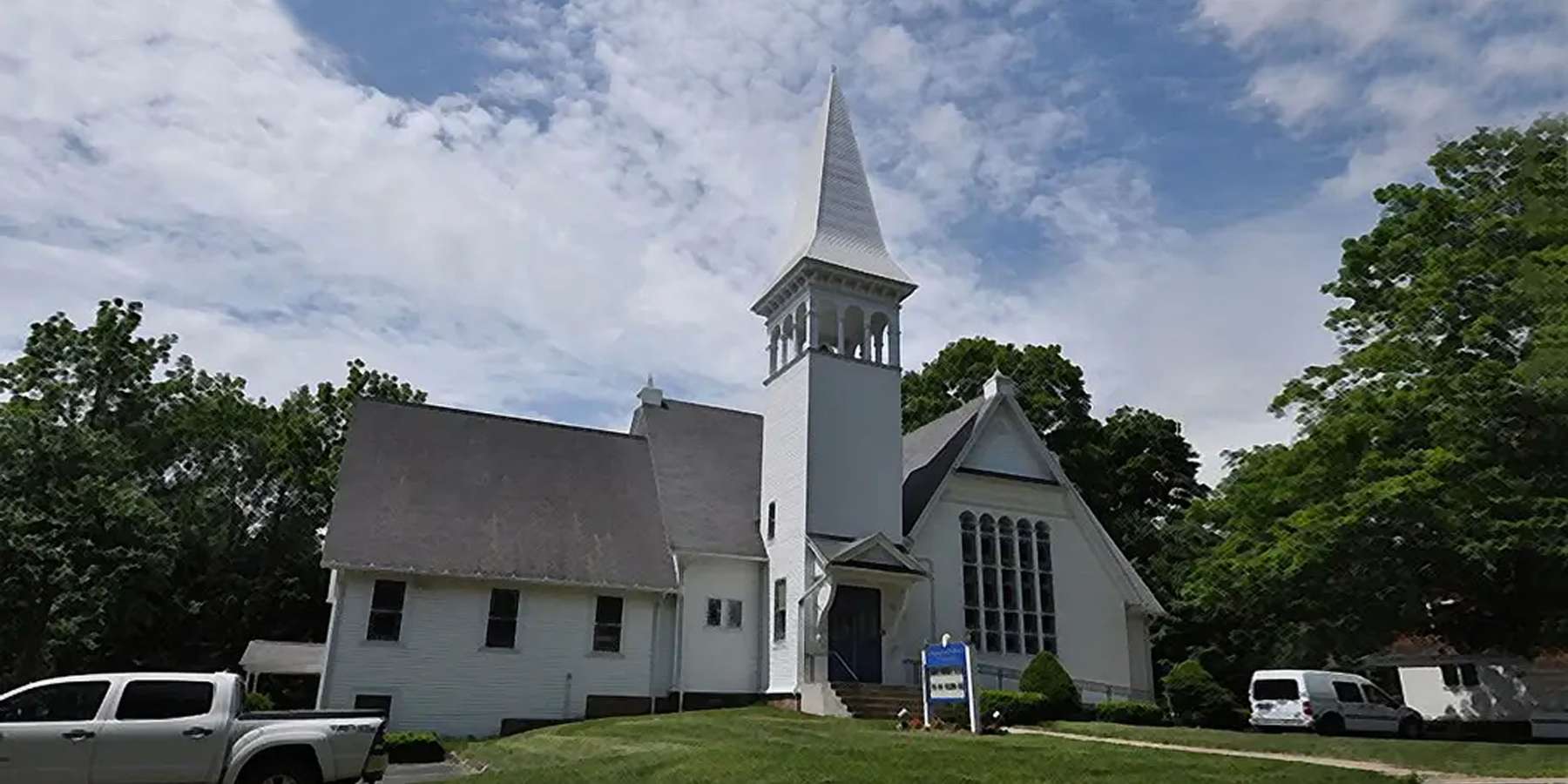 Photo of the Congregational Church in Somers, Connecticut Photo of the Congregational Church in Somers, Connecticut