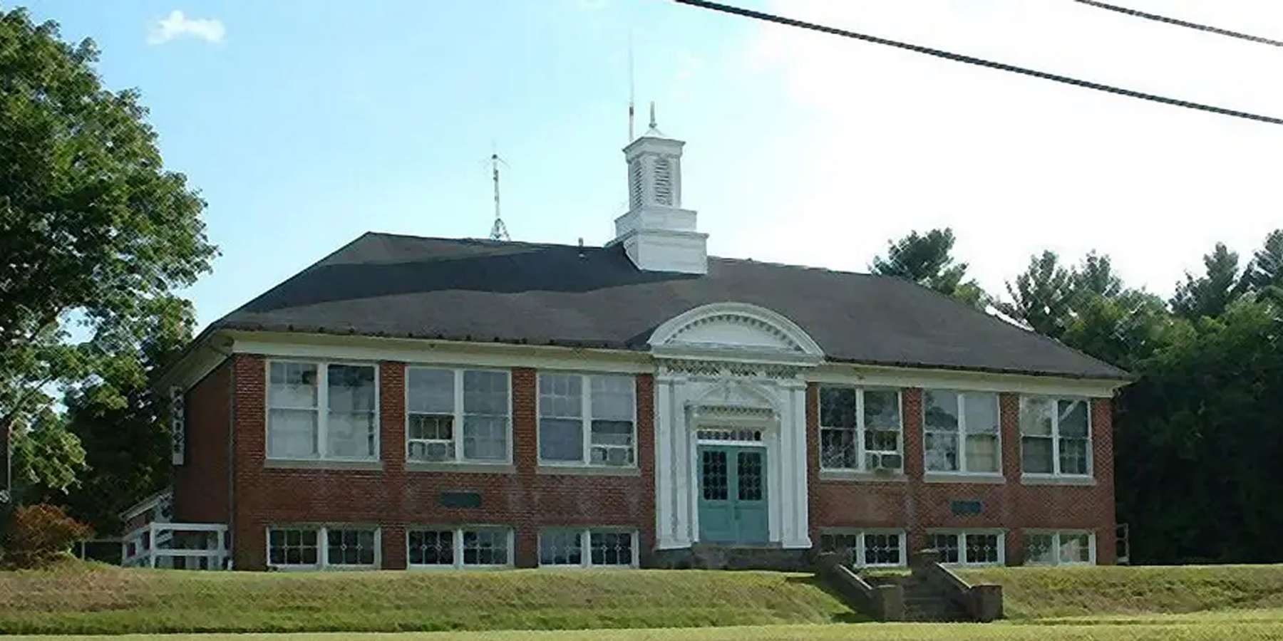 Photo of Town Hall in Plympton, Massachusetts Photo of Town Hall in Plympton, Massachusetts
