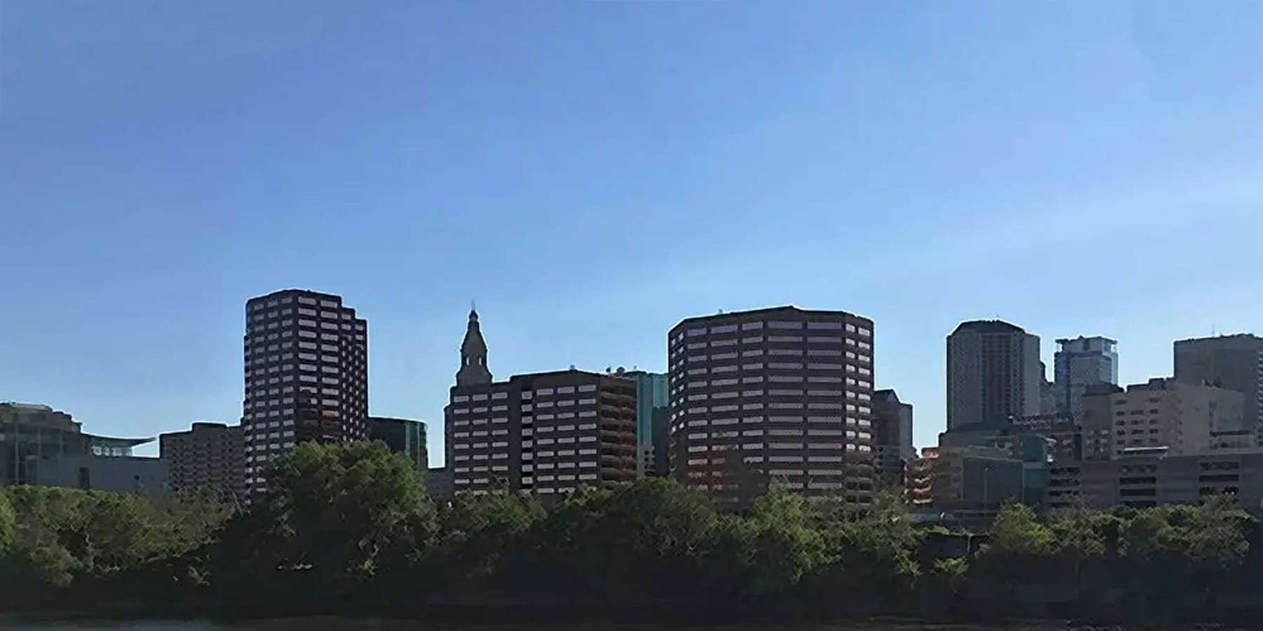 Photo of a view of the skyline in East Hartford, Connecticut Photo of a view of the skyline in East Hartford, Connecticut