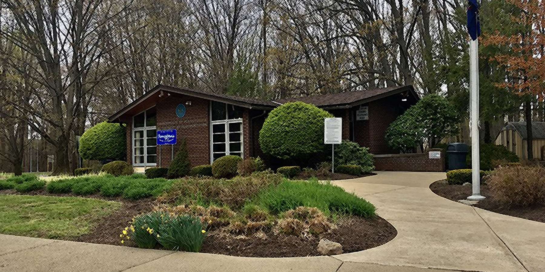 Photo of the Interstate 90 Pennsylvania Welcome Center in Springfield, Pennsylvania Photo of the Interstate 90 Pennsylvania Welcome Center in Springfield, Pennsylvania