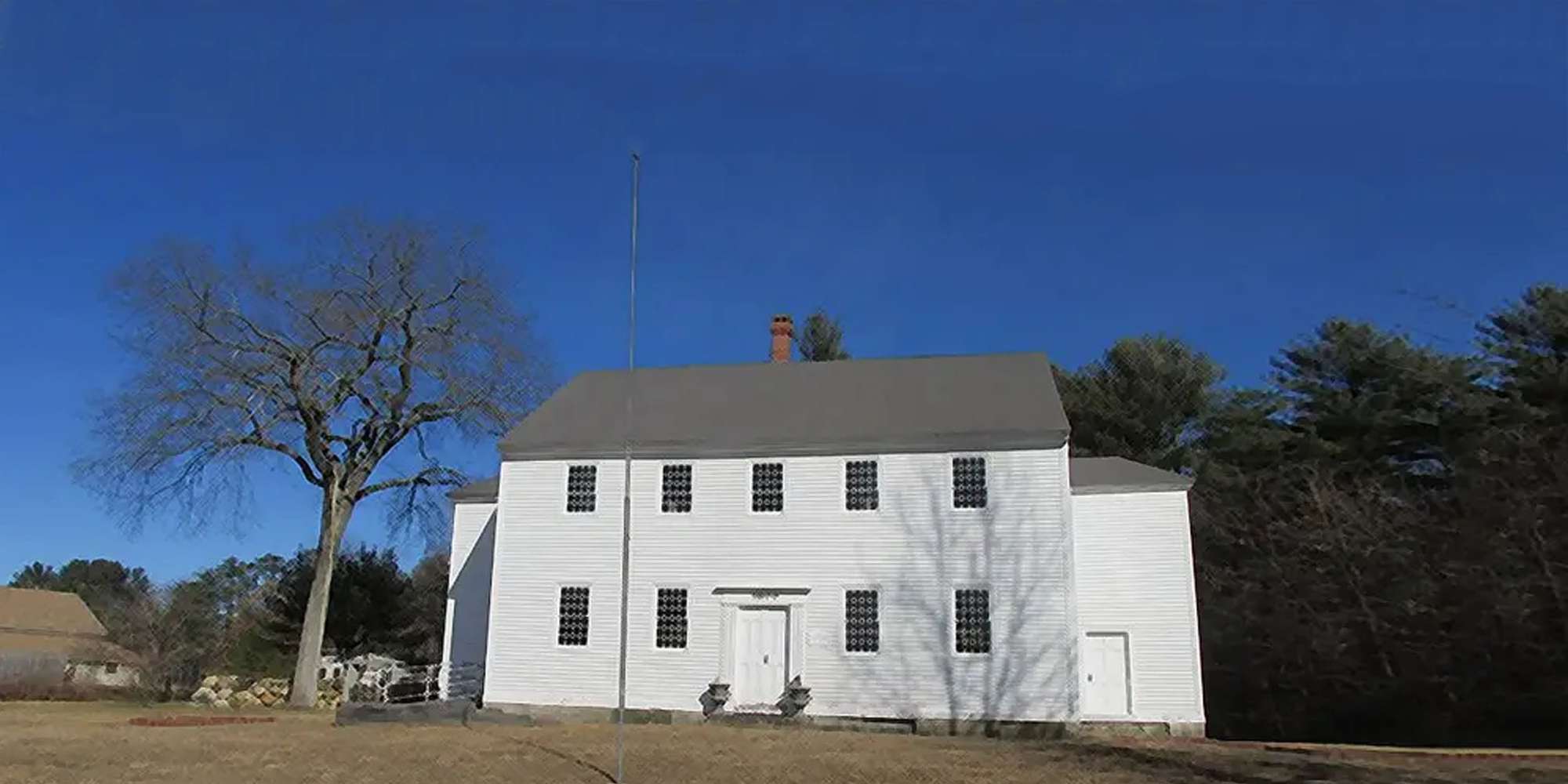 Photo of the Meeting House in Fremont, New Hampshire