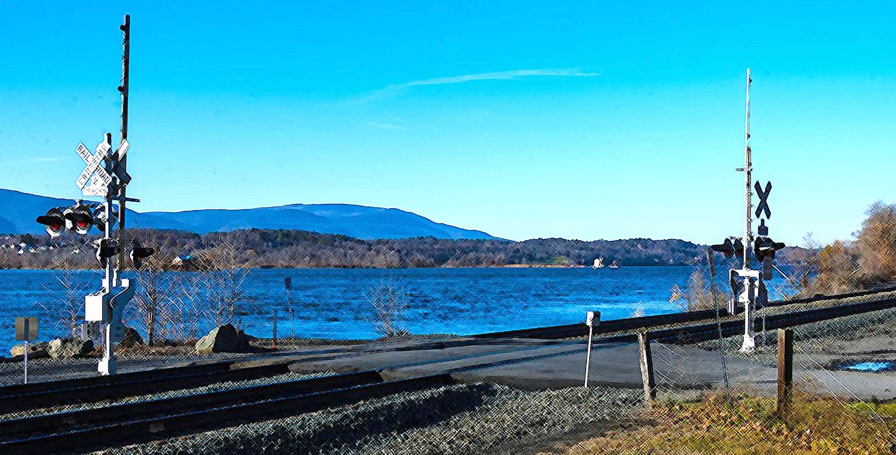Photo of the Hudson River in Tivoli, New York Photo of the Hudson River in Tivoli, New York