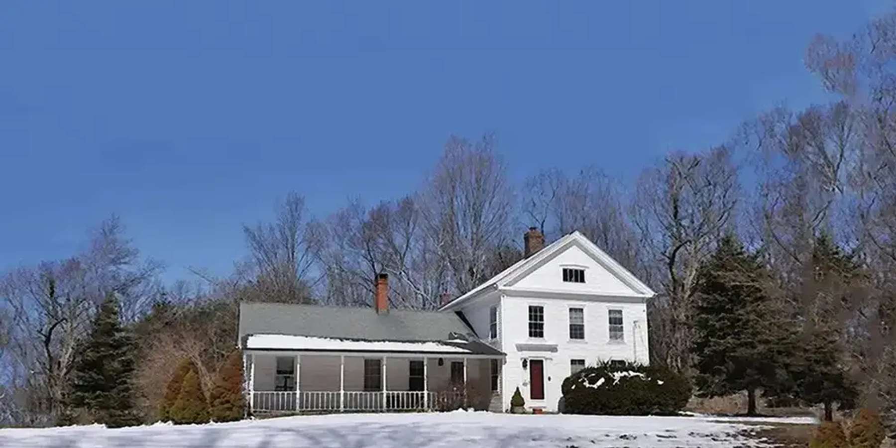 Photo of Hart's Corner in Burlington, Connecticut Photo of Hart's Corner in Burlington, Connecticut