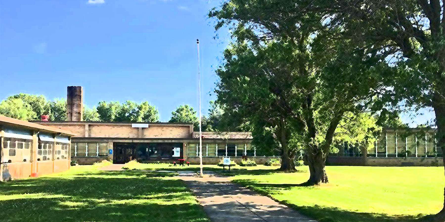 Photo of Public School 86 in North Lawrence, New York Photo of Public School 86 in North Lawrence, New York