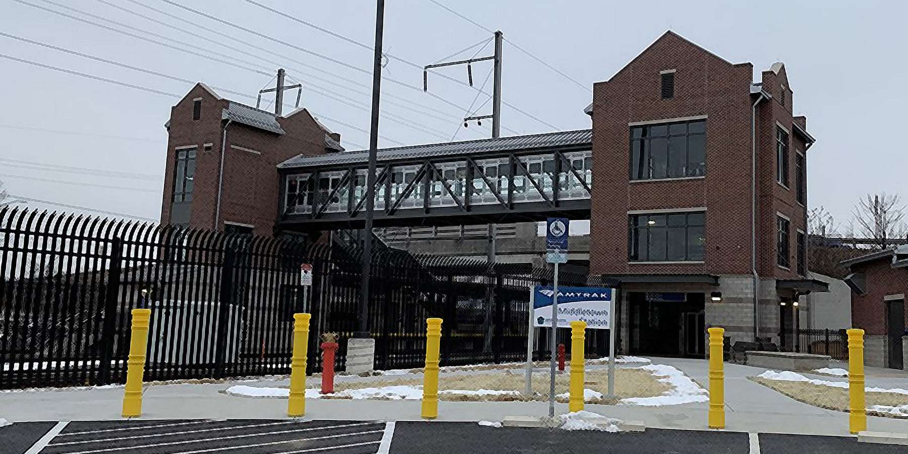 Photo of the New Middletown Amtrak Station in Middletown, Pennsylvania Photo of the New Middletown Amtrak Station in Middletown, Pennsylvania