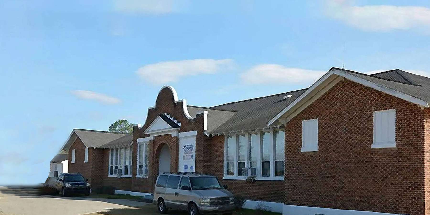 Photo of a high school in Glenwood, Maryland Photo of a high school in Glenwood, Maryland