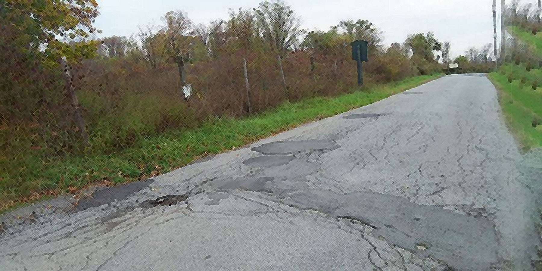 Photo of the Road in Jefferson Valley, New York Photo of the Road in Jefferson Valley, New York