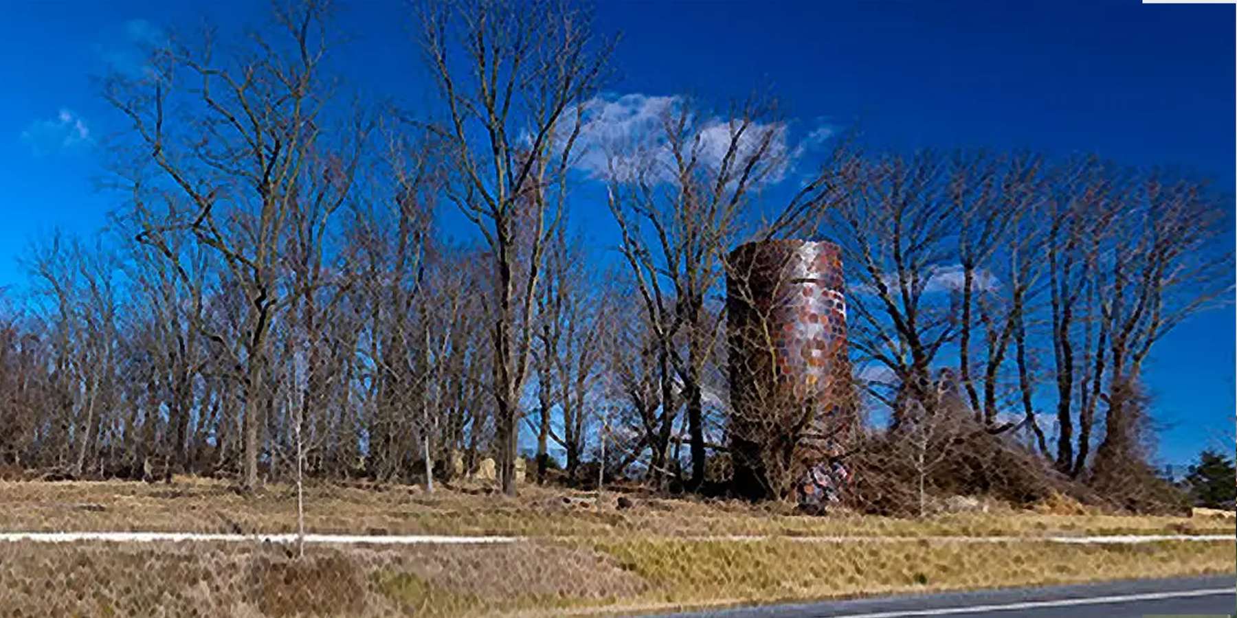 Photo of the Ruins of an Abandoned Barn and Silo in Derwood (Rockville), Maryland Photo of the Ruins of an Abandoned Barn and Silo in Derwood (Rockville), Maryland