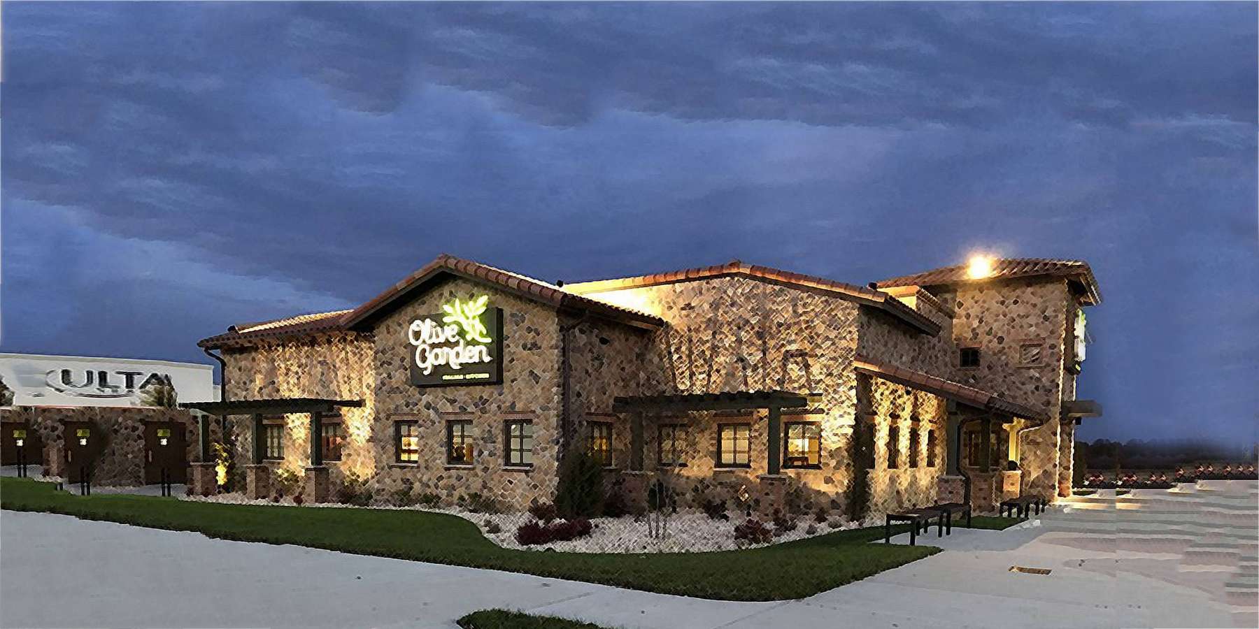 Photo of Olive Garden in Capitol Heights, Maryland Photo of Olive Garden in Capitol Heights, Maryland