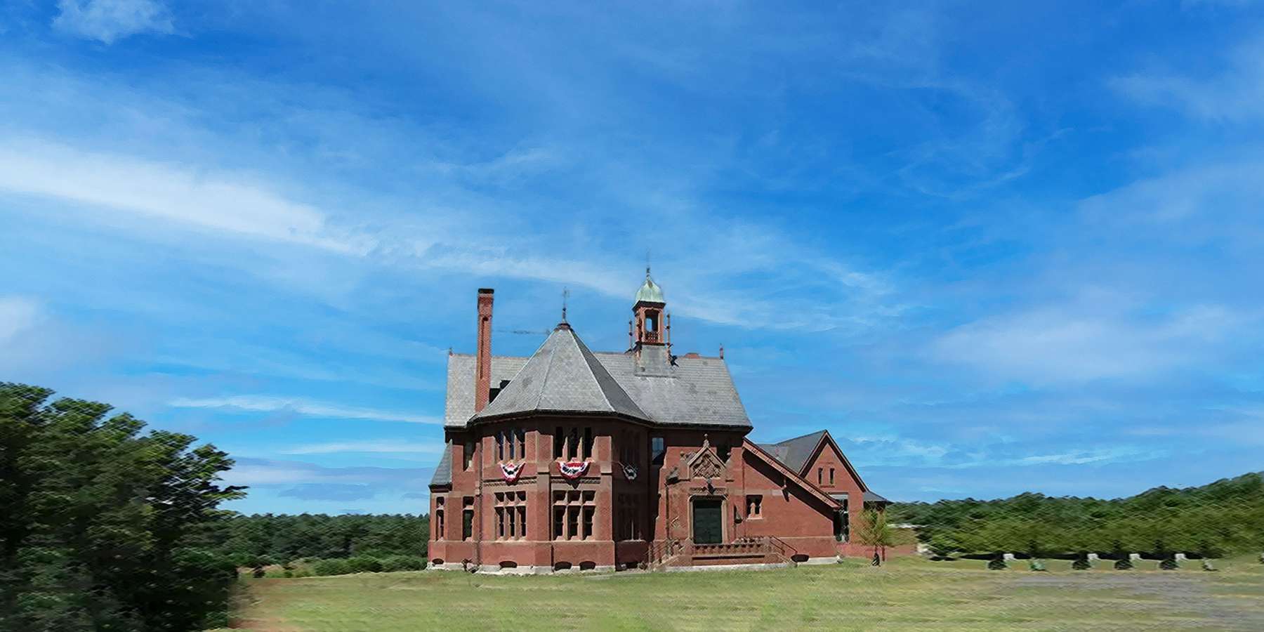 Photo of Bromfield School in Harvard, Massachusetts Photo of Bromfield School in Harvard, Massachusetts