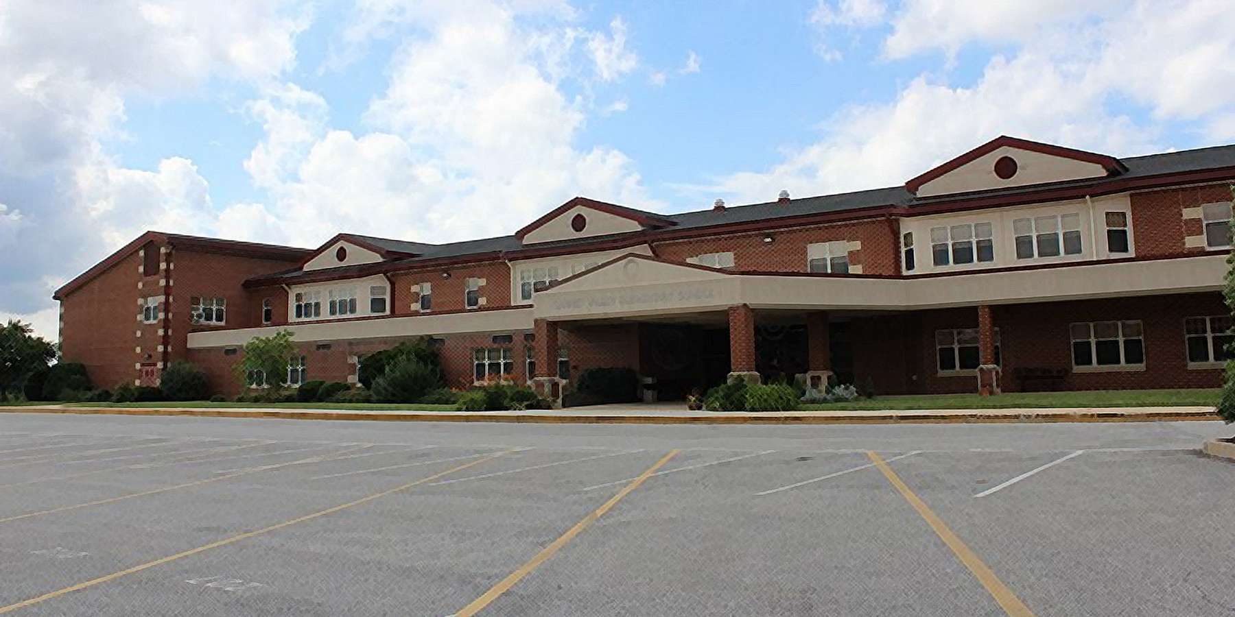 Photo of Garnet Valley Elementary School in Garnet Valley, Pennsylvania Photo of Garnet Valley Elementary School in Garnet Valley, Pennsylvania