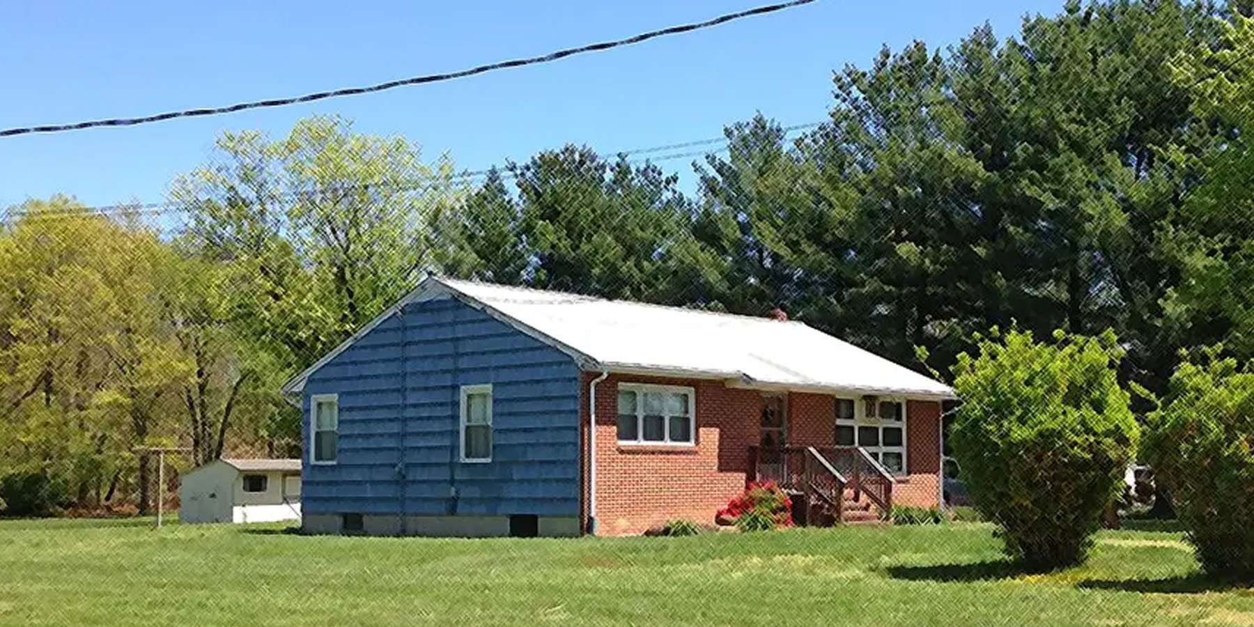 Photo of the house at 230 Meadowbrook Road in Robbinsville, New Jersey Photo of the house at 230 Meadowbrook Road in Robbinsville, New Jersey