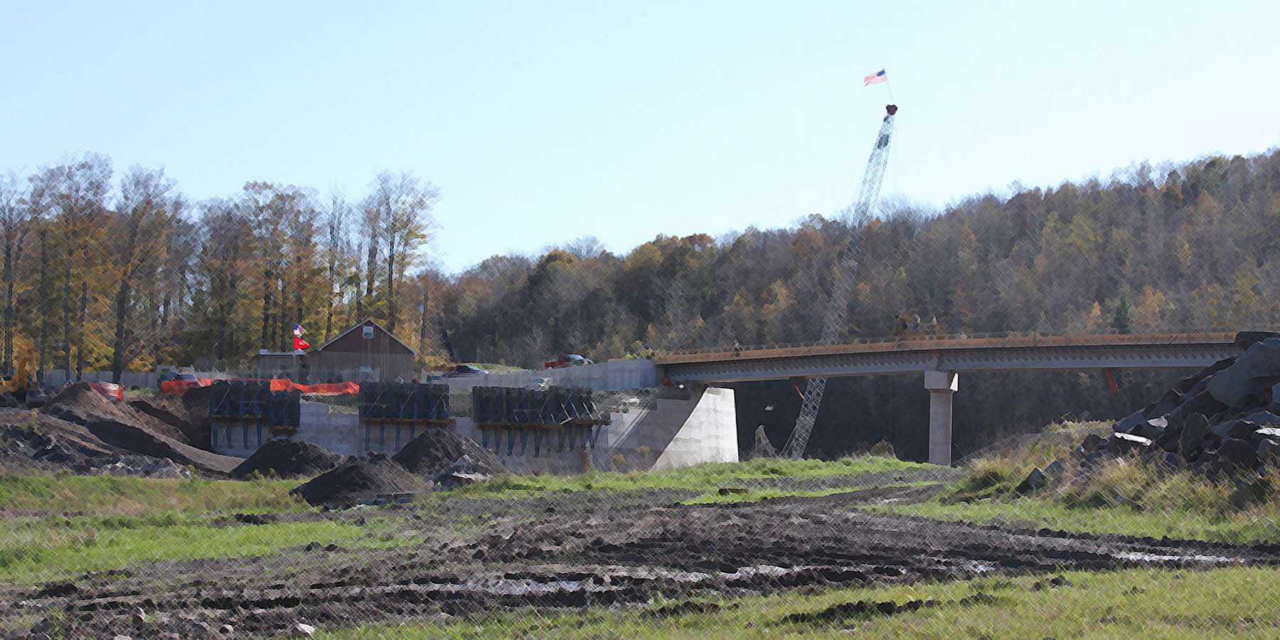 Photo of Prompton Dam and Reservoir on a sunny day in Prompton, Pennsylvania Photo of Prompton Dam and Reservoir on a sunny day in Prompton, Pennsylvania