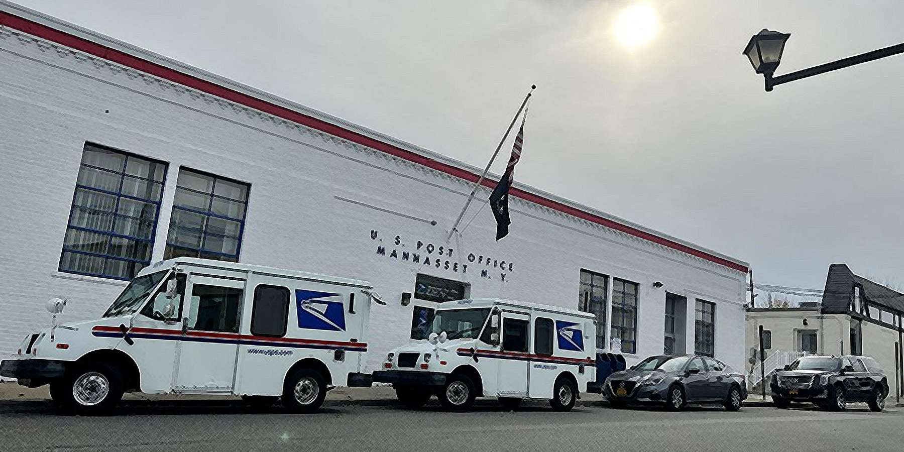 Photo of the Post Office in Manhasset, New York Photo of the Post Office in Manhasset, New York