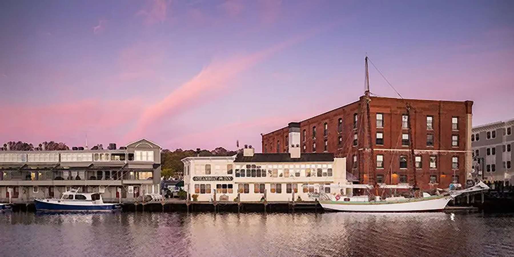 Photo of Downtown Mystic, Connecticut Photo of Downtown Mystic, Connecticut