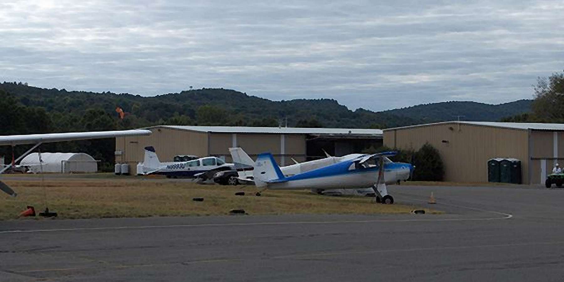 Photo of Simsbury Airport in Connecticut Photo of Simsbury Airport in Connecticut