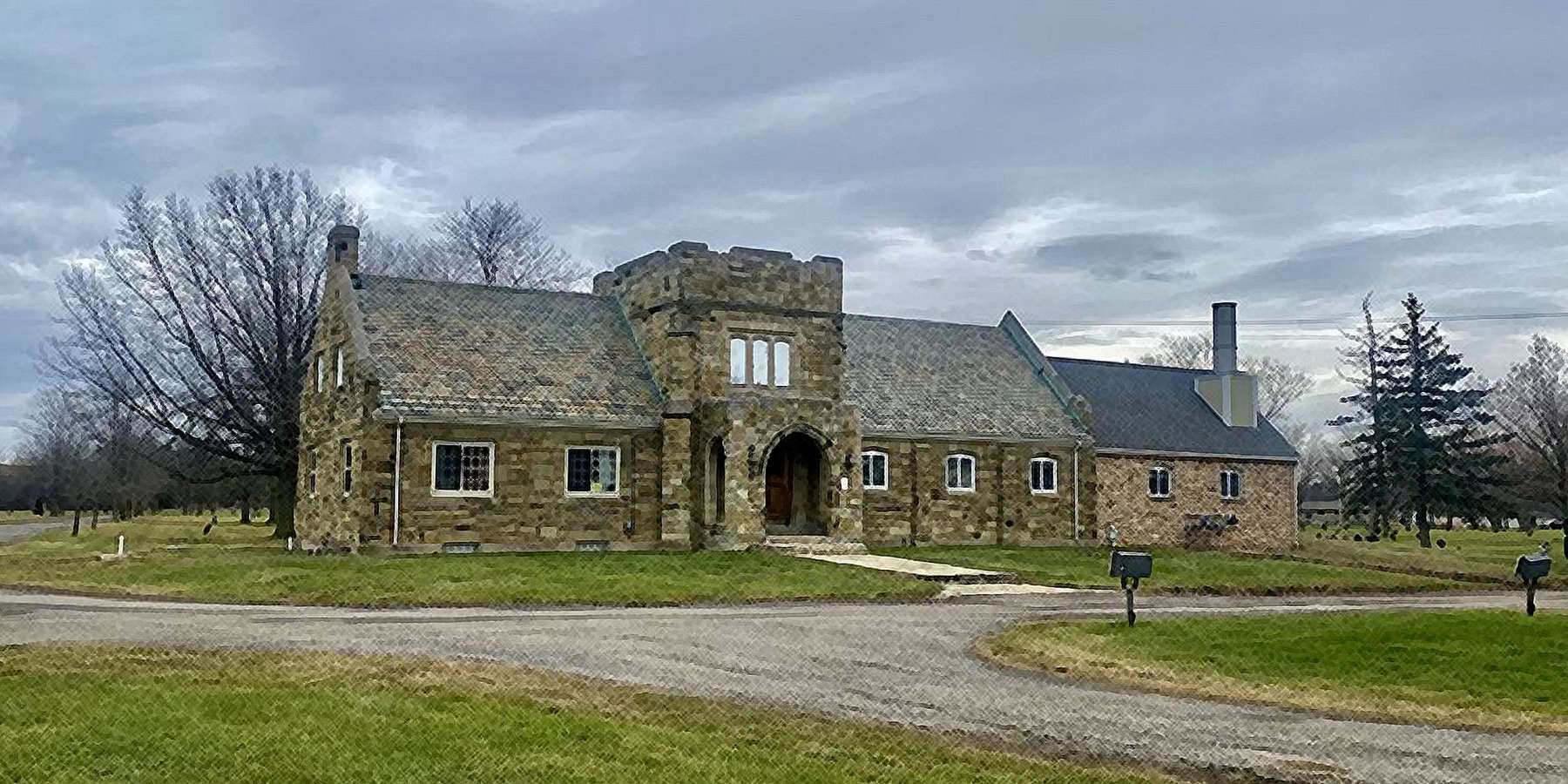 Photo of the Chapel at Niagara Falls Memorial Park in Lewiston, New York Photo of the Chapel at Niagara Falls Memorial Park in Lewiston, New York