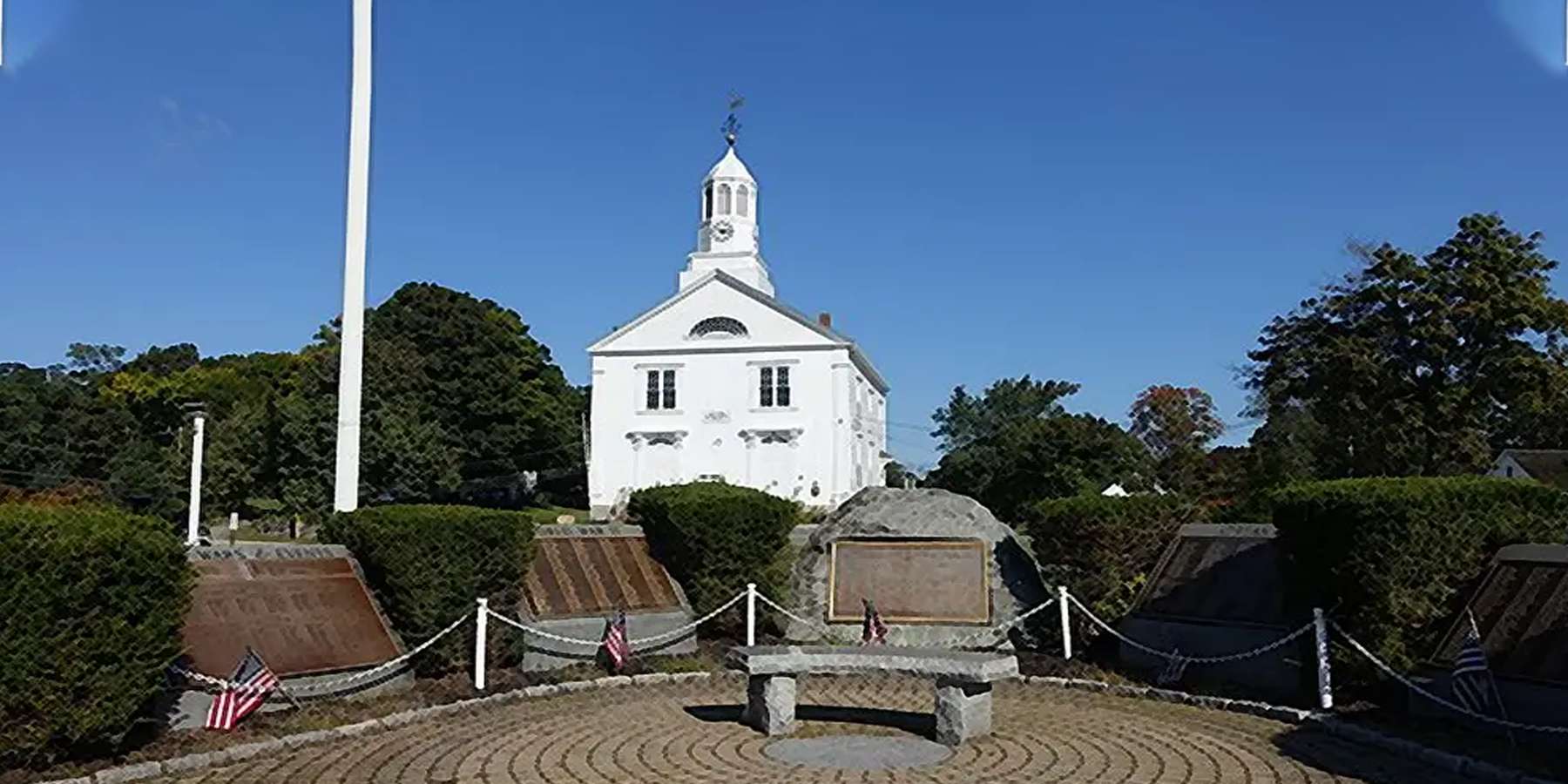 Photo of War Memorials, North Reading, Massachusetts Photo of War Memorials, North Reading, Massachusetts