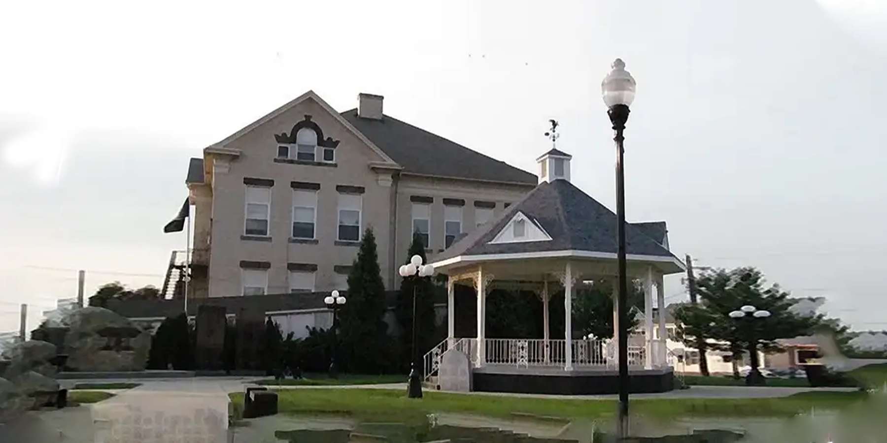 Photo of a House in Mount Pleasant, Pennsylvania Photo of a House in Mount Pleasant, Pennsylvania