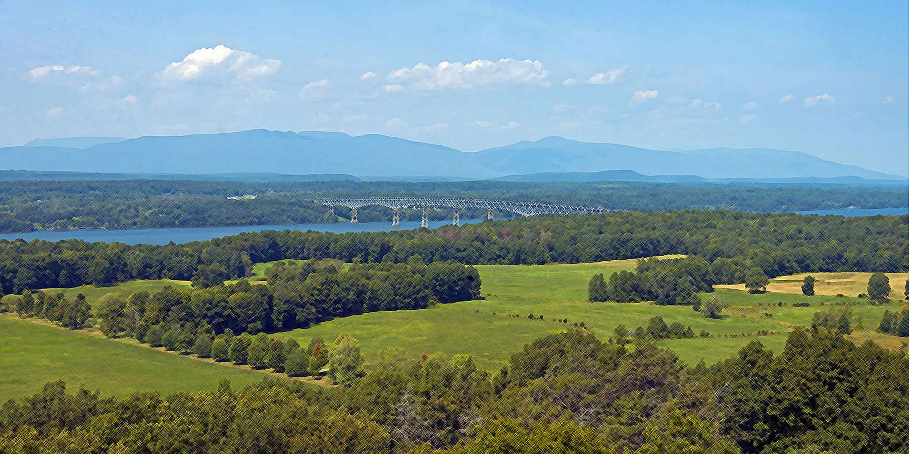 Photo of Kingston-Rhinecliff Bridge in Rhinecliff, New York Photo of Kingston-Rhinecliff Bridge in Rhinecliff, New York