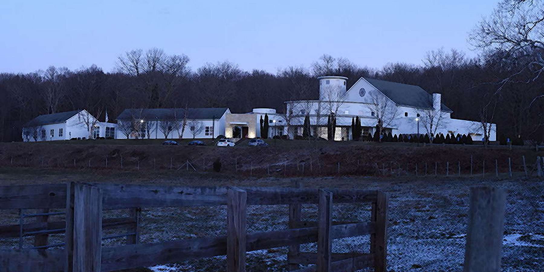 Photo of the Temple in Southbury, Connecticut Photo of the Temple in Southbury, Connecticut