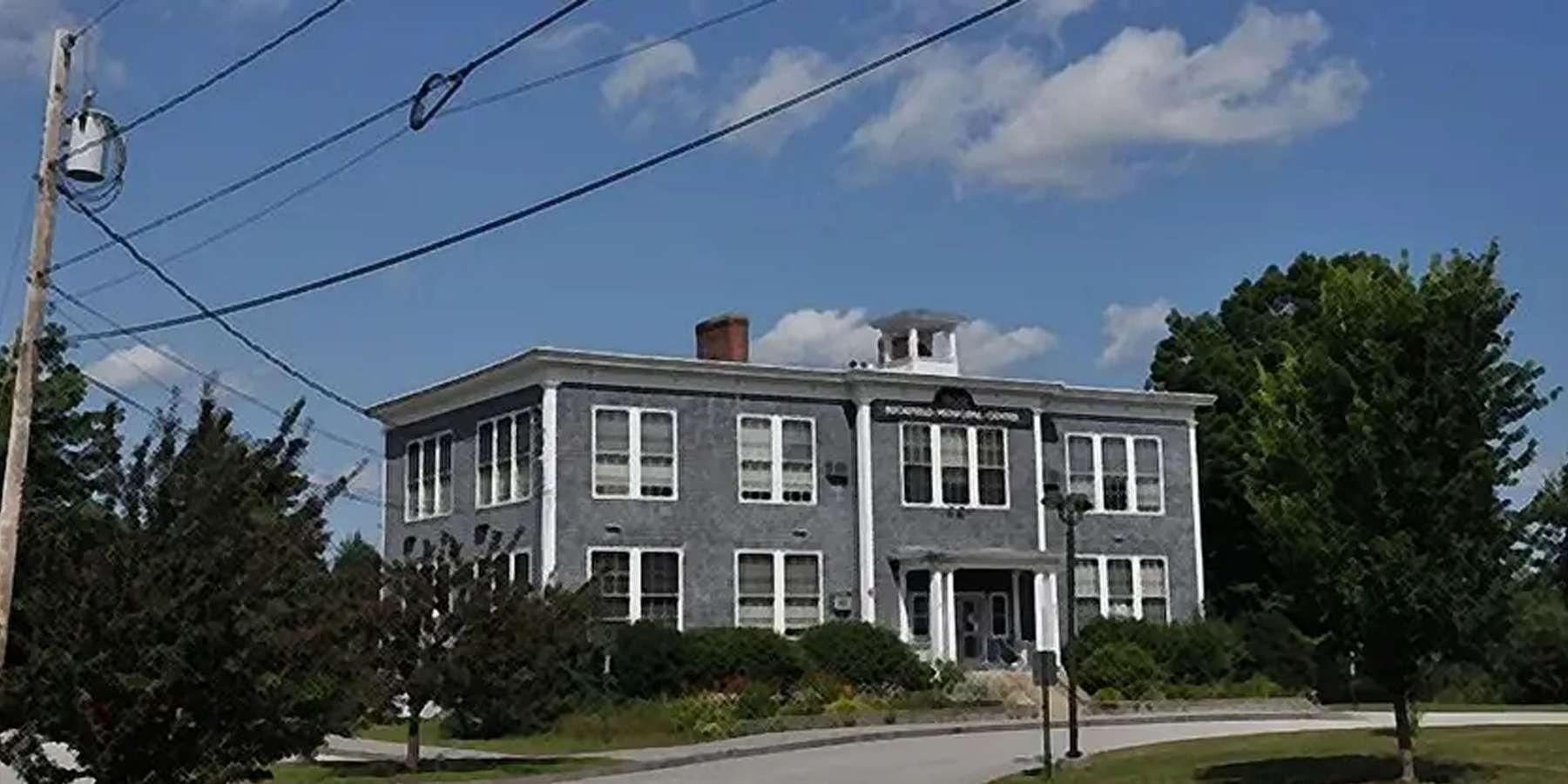 Photo of Town Offices in Buckfield, Maine Photo of Town Offices in Buckfield, Maine