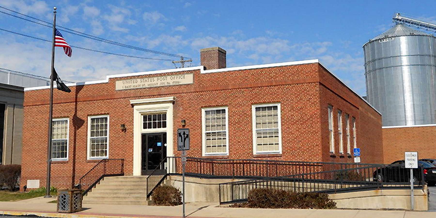 Photo of the Post Office in Mount Joy, Pennsylvania Photo of the Post Office in Mount Joy, Pennsylvania