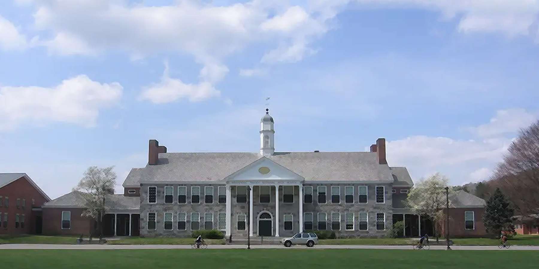 Photo of Housatonic Valley Regional High School in Falls Village, Connecticut Photo of Housatonic Valley Regional High School in Falls Village, Connecticut