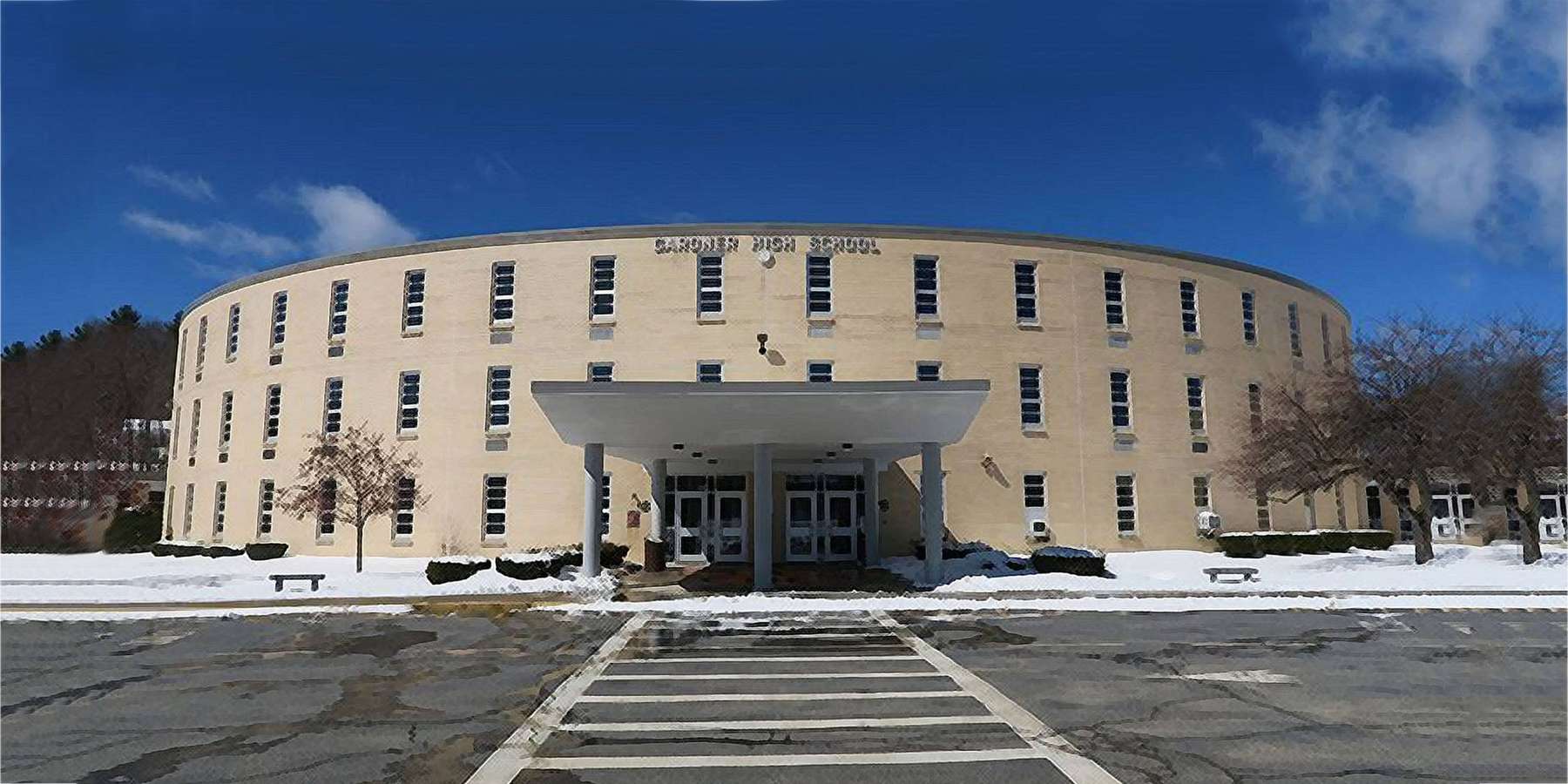 Photo of Gardner High School in Gardner, Massachusetts Photo of Gardner High School in Gardner, Massachusetts