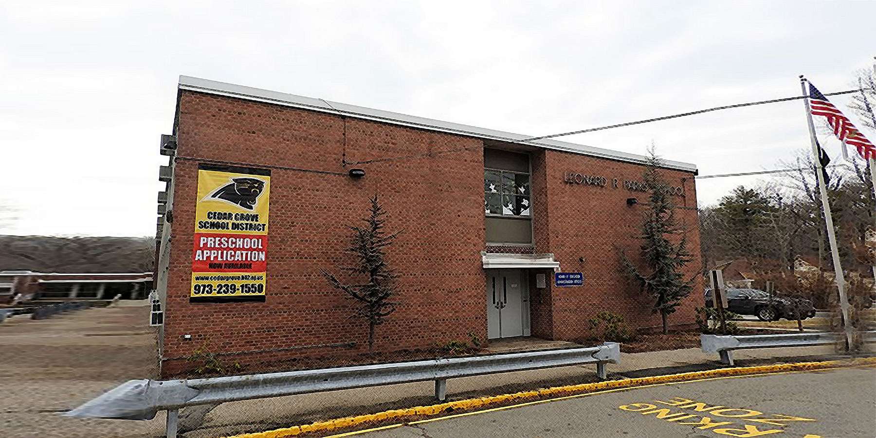 Photo of Leonard Parks School in Cedar Grove, New Jersey Photo of Leonard Parks School in Cedar Grove, New Jersey