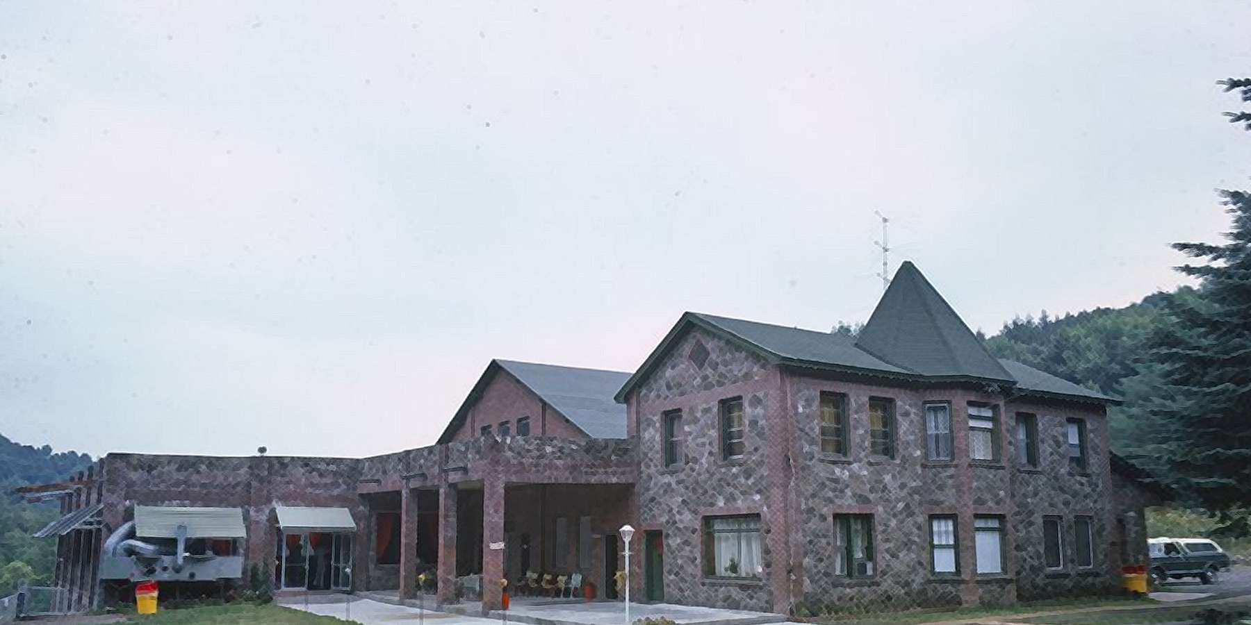 Photo of Mountain Lake Manor in Bloomington, New York Photo of Mountain Lake Manor in Bloomington, New York