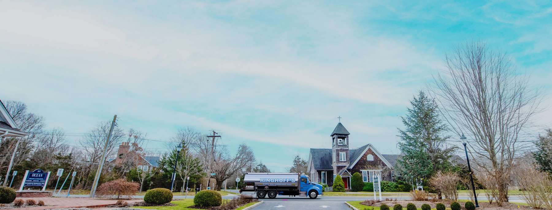 Right Choice Heating Oil Truck Right Choice residential home heating oil truck in the country club parking lot in Holbrook, Long Island, New York delivering fuel oil.