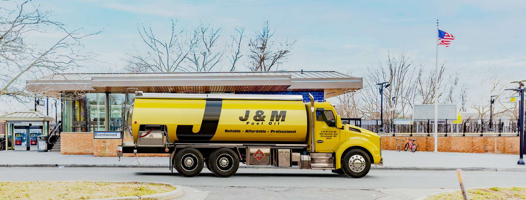 K & A Fuel Heating Oil Truck  K & A Fuel residential home heating oil truck on Wellwood Avenue in Farmingdale, Long Island, New York delivering fuel oil.